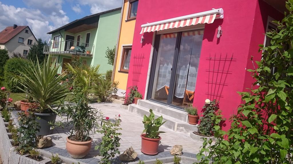 Ferienwohnung Am Rosengarten Neuhaus an der Pegnitz Exterior foto