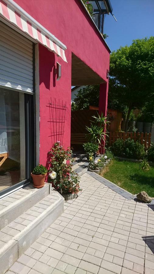 Ferienwohnung Am Rosengarten Neuhaus an der Pegnitz Exterior foto